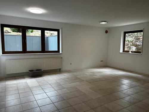 Foto - 1 Zimmer Etagenwohnung zur Miete in Kleinrinderfeld