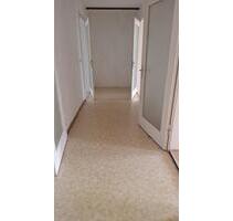 3 Raum Wohnung mit Balkon licht durchflutet - Halle (Saale) Damaschkestraße