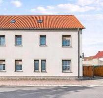 EinZweifamilienhaus - 249.000,00&nbsp;EUR Kaufpreis, ca.&nbsp; 175,00&nbsp;m&sup2; in Wittichenau (PLZ: 02997)