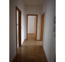 3 Raum Wohnung zentrumsnah - 380,00 EUR Kaltmiete, in Plauen (PLZ: 08523)