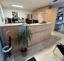 Büroräume zu vermieten, 82 qm - 1.020,00 EUR Kaltmiete, ca.  10,00 m² in Wardenburg (PLZ: 26203)