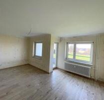 Erholen auf dem Balkon im Erdgeschoss! Ruhige 3-Zimmer-Wohnung in Menden Platte Heide - Menden (Sauerland) Bösperde