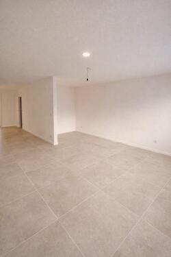 Foto - Frisch sanierte 1-Zimmer-Wohnung ca. 56 m² mit Balkon