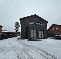 Moderne 4-Z. Neubauwohnung mit Balkon & Stellplatz in Rendsburg