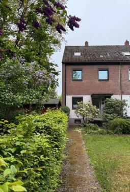 Foto - Reiheneckhaus mit viel Potential für eine große Familie