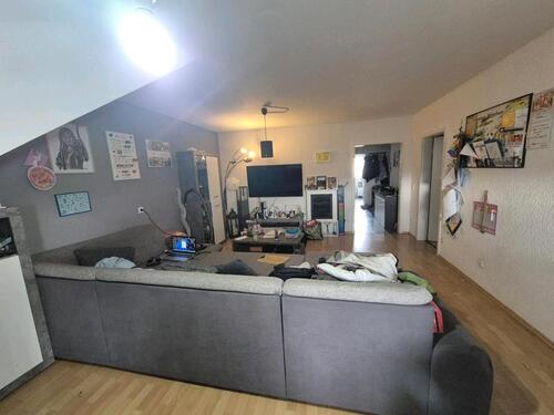 Foto - 4 ZKB DG in Urmitz - 1.100,00&nbsp;EUR Kaltmiete, ca.&nbsp; 100,00&nbsp;m&sup2;