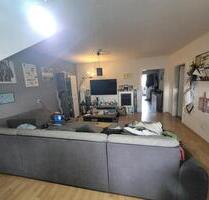 4 ZKB DG in Urmitz - 1.100,00&nbsp;EUR Kaltmiete, ca.&nbsp; 100,00&nbsp;m&sup2; in Urmitz (PLZ: 56220)