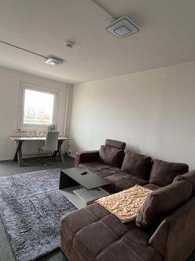 Foto - 3er Raum-Wohnung - 768,00 EUR Kaltmiete,