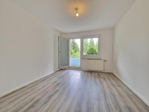 Foto - Wir renovieren! 2-Zimmer-Erdgeschosswohnung in Chemnitz - EBK* möglich!