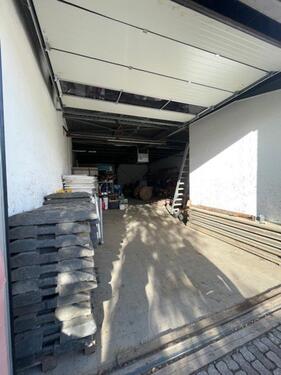 Foto - Halle inkl. Büro zu vermieten - 2.200,00 EUR Kaltmiete, ca.  235,00 m²