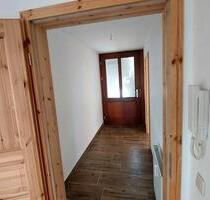 2-Raum-Wohnung mit Balkon und Garten in Roßwein zu vermieten