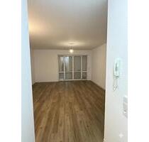 Frisch renovierte 1 Zimmer Wohnung in Dagersheim - Böblingen