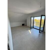 Moderne 3-Zimmer-Neubau-Maisonette mit Balkon - Butzbach