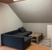 DG Wohnung Erstes OG Ab Sofort - 950,00 EUR Kaltmiete, in Groß-Gerau (PLZ: 64521)
