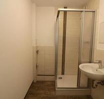 Jackpot!!! Neu sanierte 3-Raum-Wohnung mit Dusche & Balkon!!! - Freiberg
