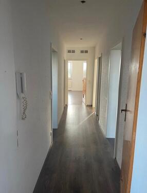 Foto - Neu renovierte 3 Zimmer Wohnung zum Verkauf