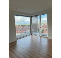 Helle 3-Zimmer-Wohnung in zentraler Lage mit besonderem Ausblick - Erfurt Helle 3-Zimmer-Wohnung in zentraler Lage mit besonderem Ausblick - Erfurt