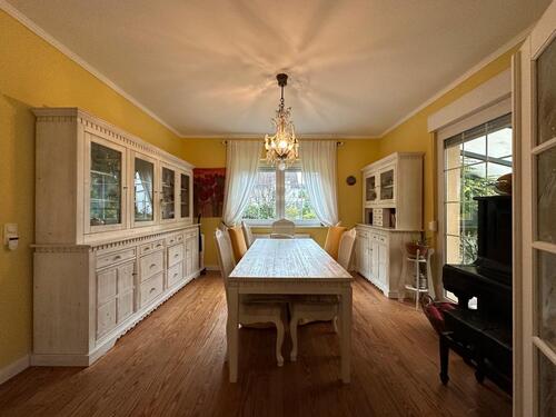 Foto - Provisionsfrei!! Charmantes Einfamilienhaus auf großzügigem Eckgr