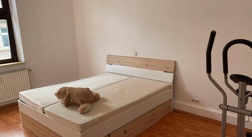 Foto - 4,5 Zimmer Küche Bad 99qm Erdgeschoss zum 1. März