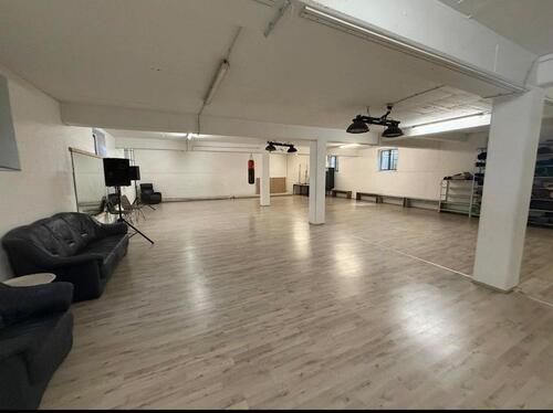 Foto - Tanz Raum Seminar Raum Klassen Raum