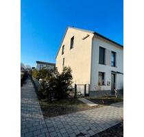 Reihen-Endhaus (Deutsch Reihenhaus NB 2014) - Andernach