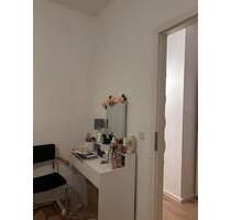 Ein Zimmer vermieten - 450,00&nbsp;EUR Kaltmiete, ca.&nbsp; 25,00&nbsp;m&sup2; in Berlin (PLZ: 13587) Spandau