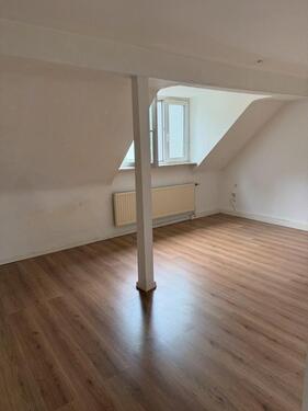 Foto - 1 Zimmer Dachgeschoßwohnung zur Miete in Wuppertal