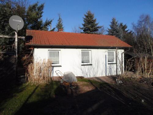 Foto - Einraumwohnung, Bungalow mit Garten