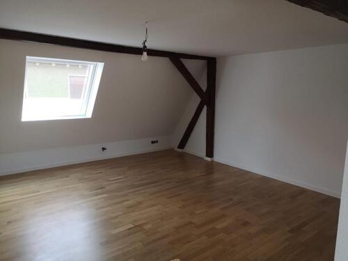 Foto - 1 Zimmer Dachgeschoßwohnung zur Miete in Walldorf