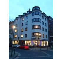 Friedrichstadt ruhig und zentral, 1-2 Personen Wohnung 3.OG mit 270° Erker - Düsseldorf Stadtbezirk 3