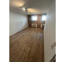 Keller Appartement - 350,00&nbsp;EUR Kaltmiete, ca.&nbsp; 25,00&nbsp;m&sup2; in Regensburg (PLZ: 93055) Brandlberg