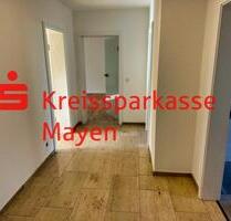 Stilvolle 4-Zimmer-Mietwohnung mit Balkon und Garage – frisch modernisiert - Welling