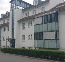 Modernes 1 Zi Apartment mit Bad, Küche, eigene Terrasse - Böblingen