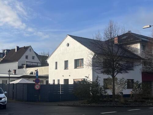 Foto - Kernsaniertes modernes Einfamilienhaus in zentraler Lage