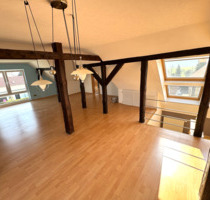 Moderne 2 Zimmer Dachgeschoss Wohnung in Coswig | EBK+STELLPLATZ