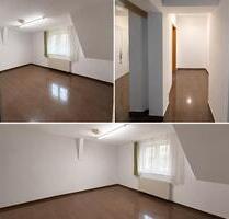 Schöne Dachgeschosswohnung in Essen Stadtmitte