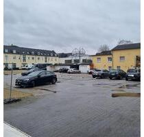Parkplatz zur Vermietung von PKW (40 E) und Wohnmobilen (55 E) - Konz