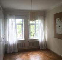Schöne Altbauwohnung zentral 120qm 1. OG 4,5 ZiKüBad + Balkone - Marktredwitz