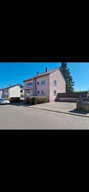 Foto - EG Wohnung 2 Garagen 4 Stellplätze Garten