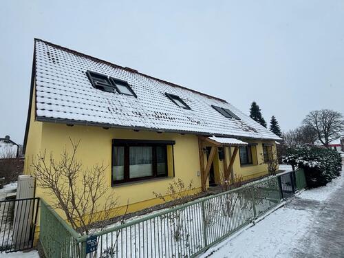 Foto - Moderne 6 Raumwohnung Einfamilienhaus 160 m2 mit 1800 m2 Grundstü