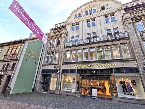 Foto - 4-Raumwohnung im Zentrum der Stadt mit Aufzug und Balkon