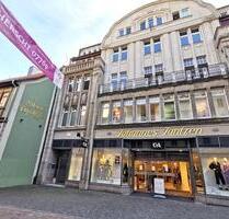 4-Raumwohnung im Zentrum der Stadt mit Aufzug und Balkon - Eisenach