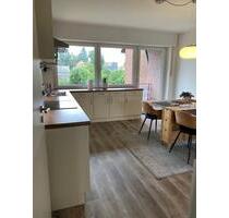 ***Bitte online anfragen*** 3-Zimmer-Wohnung plus 2 Hobbyräume im DG in Kleve-Materborn