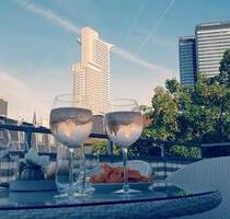 3 Zi -Penthouse Wohnung in Westend -mit Garage - Frankfurt am Main Bockenheim 3 Zi -Penthouse Wohnung in Westend -mit Garage - Frankfurt am Main Bockenheim