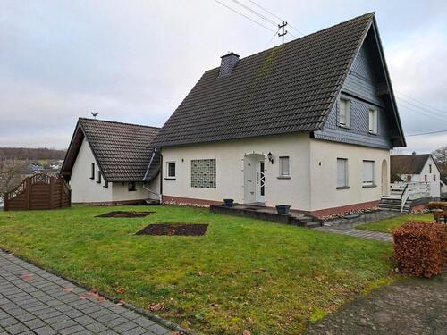 Foto - Haus in Ottfingen zu verkaufen - 380.000,00&nbsp;EUR Kaufpreis, ca.&nbsp; 154,00&nbsp;m&sup2;