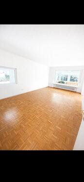 Foto - 5-Zimmer-Einfamilienhaus zu vermieten mit Garten und Wintergarten