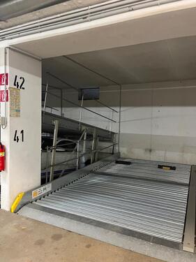 Foto - Tiefgaragenstellplatz zu vermieten