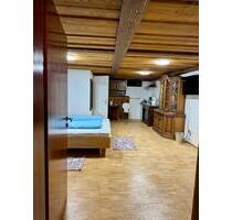 Zimmer im Untergeschoss zu vermieten (Kurz- und Langzeit) - Heppenheim (Bergstraße)