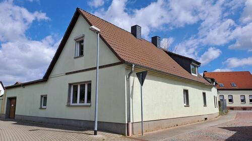 Foto - Freistehendes Einfamilienhaus mit großem Garten nähe HalleZörbig
