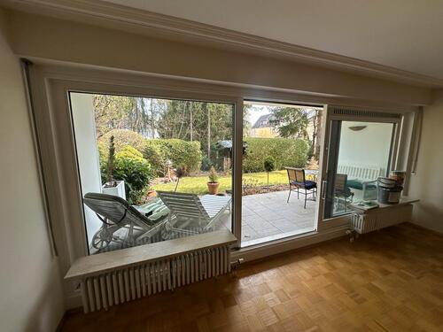 Foto - Frisch renovierte 2,5-Zi.-EG-Wohnung, Terrasse, Garten & Garage